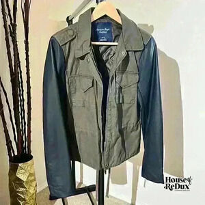 American Eagle Outfitters Quilted Army Green Jacket